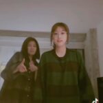 Alyssa Chia Instagram – 睡前 女兒說 來錄個影片吧😳
還說生日就是要這樣跳啊🫣
我到底在跳什麼🫣
下次可以讓我多練一下嗎😛
@angelsun619