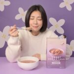 Alyssa Chia Instagram - 是誰讓我最近這麼幸福感滿滿☺☺ #賈以食日全新甜品〖桂花蜜芋頭〗 在家突然嘴饞，想吃碗甜湯變得好簡單 隔水加熱➎分鐘就能享受甜甜滋味 鬆軟綿密的芋頭心&自然清香的桂花蜜 填飽了第二個胃，果然心花朵朵開!好療癒好滿足💕 @chiaselect.tw #桂花蜜芋頭 #甜你的第二個胃