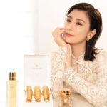 Alyssa Chia Instagram - 最近的好心情來自又亮又澎潤的好膚況💕 迪奧生命之源金萃系列已成為我每日必備! 超開心今年也搶先體驗到每年一推出就搶購一空的「迪奧生命之源奢華金萃2021依肯珍釀版」✨ 好奢華的三段式「滴金保養」，一個月就讓肌膚好亮好澎，每天都好期待看到睡醒的自己☺️   @DiorBeauty #DiorBeauty #DiorlOrdeVie #迪奧生命之源奢華金萃2021依肯珍釀版 @marieclairetw #marieclairetw 團隊： Makeup_ @backstagejimywu Hair_ @chuan518 Fashion_ @dior