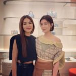 Alyssa Chia Instagram - 看到好多朋友～ 開心😎 Makeup_ @clairechengmakeup @21caratmakeup Hair_ @u88na @louisvuitton #louisvuitton #lvtaipei101