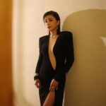 Alyssa Chia Instagram - 今日 是大家給我的自信🫣💕 美好的夜晚💕 #金馬59 @goldenhorsefilmfestival Makeup_ @clairechengmakeup @21caratmakeup Hair_ @u88na Styling_ @melinachen @chingcreative_intl Photos_ @yuweiphotography GOWN_ @monotofficial SHOES_ @renecaovilla.tw @renecaovilla JEWELRY_ @tiffanyandco #TiffanyandCo