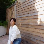 Alyssa Chia Instagram - 今年夏天實在太熱了…. 我有補妝秘密武器😎 #DIOR超完美輕透霧粉餅   面對大太陽也可以美美的出遊🥰   @DiorBeauty #DiorForever #超完美底妝家族 #底妝神助手