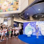 Alyssa Chia Instagram - 今日還是繼續被萌到🥰🥰 可愛的白熊與蜥蜴 出現在記者會上 讓大家超想衝上台抱抱他們🤩🤩 這次配音工作 有Angel跟我一起 格外珍惜💕💕 8/5 快走進戲院 聽聽我們說故事吧💕 @vievision @angelsun619 #角落小夥伴電影版 #藍色月夜的魔法之子 #8月5日電影院見