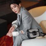 Alyssa Chia Instagram - 活動那天自己又選了一套我愛的西裝 覺得自己好帥😎 喜歡💖 @gucci #gucci