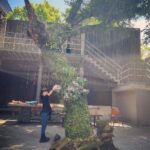 Alyssa Chia Instagram - 今日被邀約🤩 到陽明山來了一趟爬蟲動物之旅 大人小孩都玩得開心🥳 我們家女子們真的都大膽 都愛這些旁人可能會尖叫不已的生物🤣 兒童節也是動物爬蟲關懷日🤣 滿足的一日遊💖 回家吵著要養⋯😅 下次我們家會多了一隻什麼呢😜🤦‍♀️ #兒童節快樂 #賈大膽是真大膽 #非洲蟑螂 #玉米蛇 #睫角守宮 #王者蜥蜴 #天竺鼠