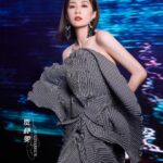 Alyssa Chia Instagram - 最後一次舞台 最後一次大片⋯ 各種想念⋯ 突破自己 就是最棒的嘗試！