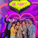 Alyssa Chia Instagram - 還有兩天！！ 就在這週五😎🥰 要看我跟妹妹怎麼又唱又跳又鬧又笑嗎？ 7/15 全球同步看見💕 媽 別鬧了！！ @netflixtw @momdontdothat @alicekochiayen @austinlin27 @billiethefashionkilla @thejohnnykou @vicky_7155 #媽別鬧了