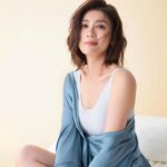 Alyssa Chia Instagram - 女人迎接夏天的方式有很多種💖 我選擇的是ONE BOY Skin Bra 零重力無痕內衣 舒服自在，像沒穿一樣！🤫 夏天穿正舒服還有涼感唷~ #oneboyskinbra #oneboy無痕內衣 #零尺碼輕鬆選 @oneboylife