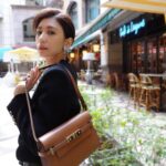 Alyssa Chia Instagram - 想和姐妹們喝杯Cocktail🍸 要一起嗎？😎 #YSL #SAINTLAURENT #YVESSAINTLAURENT @ysl