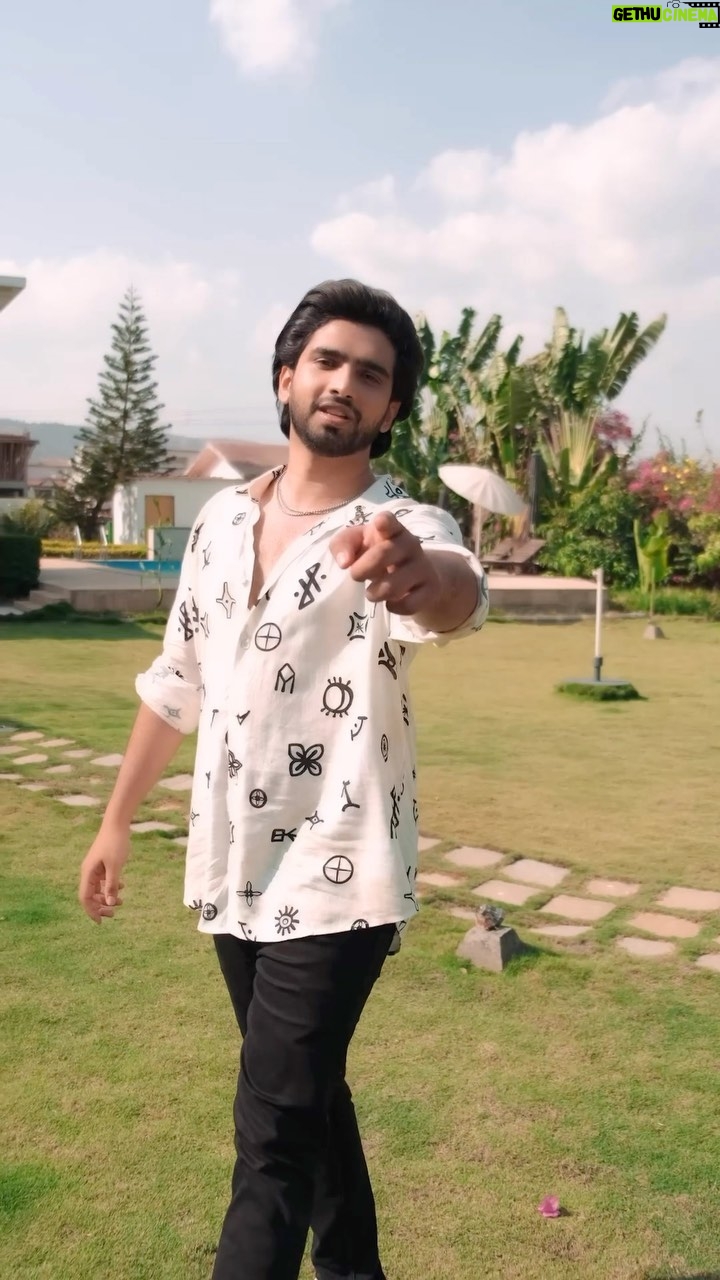 Amaal Mallik Instagram - #Mohabbat ek take mein karke dikhao 💌