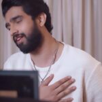 Amaal Mallik Instagram – Here’s a glimpse of a melody that is the closest to my heart….Batao ke is #Mohabbat ko aage badhaye ya nahi ?

#HappyValentinesDay #valentines