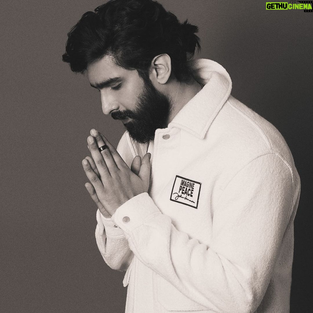 Amaal Mallik - 169.9K Likes - I want to thank all of you for celebrating me and my music through the last 10 years.
It’s been truly magical and I’m not sure where to begin but I’ve gathered so many blessings through the years, much much more than I ever could have dreamt of.
Love and respect to all my lyricists for being my guiding light & partners in rhyme through the years.
My fan family of #Amaalians for the unending love & support.
Thank you @beingsalmankhan for giving me my first film ever, believing in me at the tender age of 23 and making me take my first steps into this industry.
#BhushanKumar for believing in #SoorajDoobaHai , the song that made me a household name.
The biggest thank you to my music teachers over the years @majumdarruma #YvonneHeredia @joybose24 @kgazdar @benpianokeys #XavierFernandes #TonyPinto #RitaKaulJi
Thank you to the musicians, singers, music creatives, all the film makers I’ve worked with but most importantly @neerajpofficial #AmoleGupte @shashankkhaitan for having me score their film soundtracks, given me the time and opportunities to shine & do diverse music at every step.
Last but not least my grandfather for being my first musical mentor and the best human being to touch my life, followed by my parents & my brother for being my pillars of strength through the toughest storms without a single expectation.
Thank you Mum & Dad for the unending hours you put into training me and then letting me fly into the world of music & always understanding why I have had to be away for weeks without seeing y’all to create my space in this world 🙏🏻
#OnlyJustBegun #10Years #AmaalMallik #WeTheBlessedMusic #2014