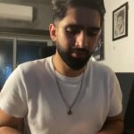 Amaal Mallik Instagram - Celebrating the first birthday of #PyaarEkTarfaa that turned into a longer singing session ♥️🎵