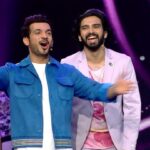 Amaal Mallik Instagram - #RavivaarWithStarParivaar 8 PM tonight & every SUNDAY on @starplus ! Indian Television Par Pehli Baar : Music, Masti Aur Entertainment se bhara hua ek dhamakedar yet parivaarik show shuru hone jaa raha hai 🤘🏻💥 Lekar Aa Rahe Hai Main Aur @arjunbijlani India ke super hit shows ke super amazing parivaaron ko ek saath ek hi manch par 🇮🇳💯 #Amaalians abse #SundaysWithAmaal TV par bhi 👊🏻♥️ #TeamAnupama #TeamYRKKH #TeamSNS #TeamGhumHaiKisikeyPyaarMeiin #TeamPandyaStore #TeamYHC #TeamBCHD #TeamImlie