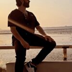 Amaal Mallik Instagram - It’s not just a sunset, it’s a moonrise too….