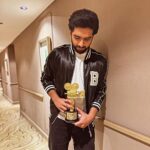 Amaal Mallik Instagram - #MusicianOfTheDecade ♥️🎵 Thank you @realbollywoodhungama for honouring me with this & a bigger thank you to my fans and listeners across the globe. I dedicate this one to my grandfather #ShriSardarMalik who began this legacy of music seven decades ago…. #BHOTTIndiaFest #Awards #BollywoodHungama #WeTheBlessedMusic