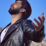 Amaal Mallik Instagram - Jo ho baat yeh, Mere haath mein… Toh main har janam mein tujhe maang loon…. Jahaan se kabhi, Chala jaun main… Samajhna tere saath hoon…. #KasamSe winning hearts all over ♥️ #TrendingSongs #AM112 #WeTheBlessedMusic #reelsinstagram