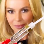 Amanda Holden Instagram – #ad Game face Tuesday! Packed my @revolutionpro faves! I’m off to Italy to put the finishing touches to the house 🇮🇹#AmandaAndAlanItalianJob