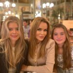 Amanda Holden Instagram - Celebrating the #kingcharles #coronation #longlivetheking 📸by my Love ❤️🥂🇬🇧🫖