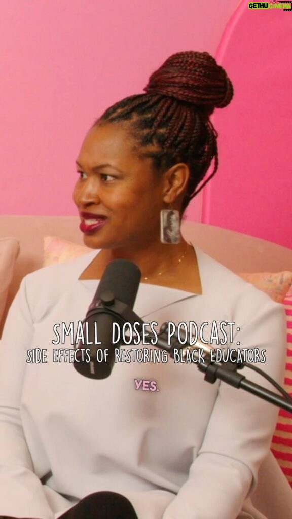 Amanda Seales Instagram - LISTEN! We cannot lead other people to their breakthrough from our brokenness. If you have not watched Side Effects of Reforming Black Educators with Carmita Semaan, then you’re missing out. Check out this episode of #smalldosespodcast wherever you get your podcasts. • You can now get full video episodes of #SmallDosesPodcast on my Patreon. You can watch clips on my YouTube channel AmandaSealesTV. Click the link in my bio to join. • #amandaseales #smalldoses #podcast #blackeducators #blackculture #sealessaidit #education #birminghamal