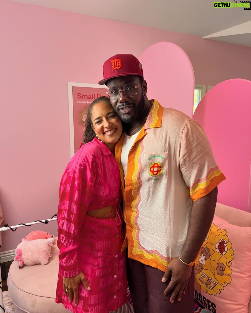 Amanda Seales Instagram - These people ain’t lying to you! This is a riveting episode of Small Doses Podcast centered around the Side Effects of Black Popular Culture. I’m joined on the pink couch by @alldaynicco. Make sure you check out this episode. • Listen to this episode wherever you get your podcasts. You can also watch the visuals from this episode on my Patreon. We’re building a community there called the Seales Squad. If you want to be a part of a community of like minded individuals, get exclusive content, and get an inside look into my life, then join the Amandaverse! Click the link in my bio to join. • #amandaseales #smalldoses #podcast #niccoannan #blackculture #sealessaidit #blackpopculture