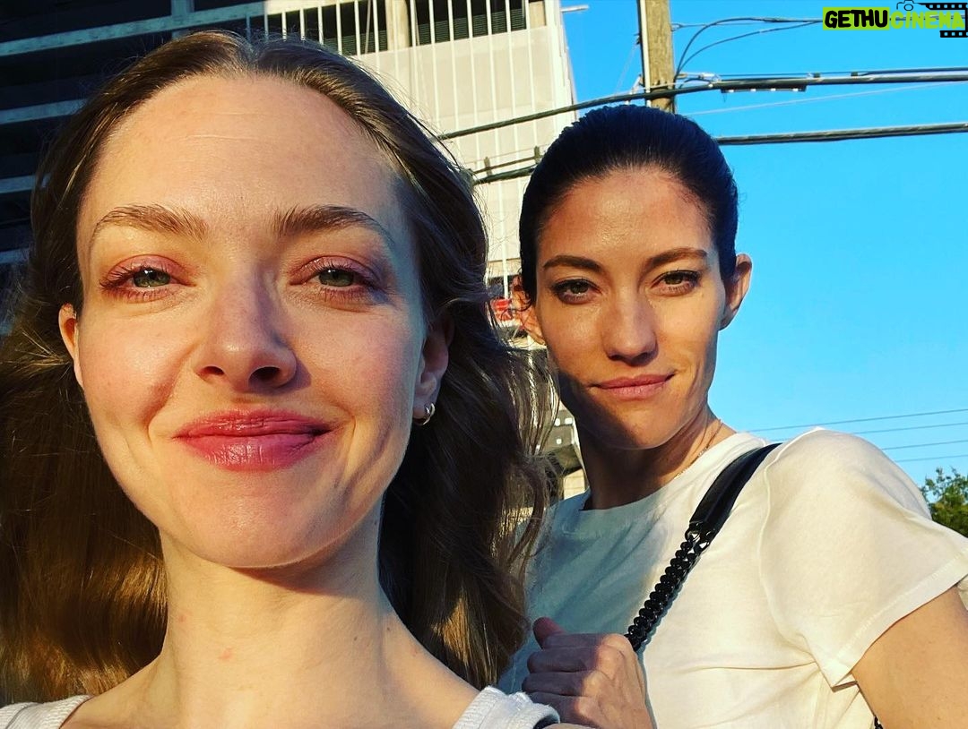 Amanda Seyfried Instagram - @makeitcutekids x North Carolina x @thejennwithin