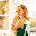 Amanda Seyfried Instagram - Vibe for @sagawards and @catielaffoon on 📷 plus a red-carpet miracle