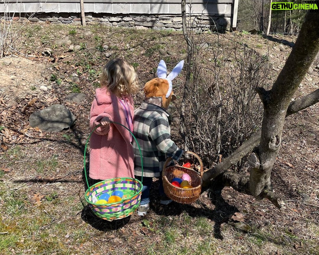 Amanda Seyfried Instagram - Easterdump ft. Mick
