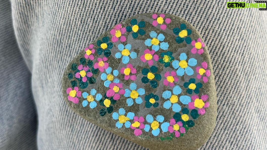 Amanda Seyfried Instagram - Summer went fast ðŸ¦ðŸŒ»