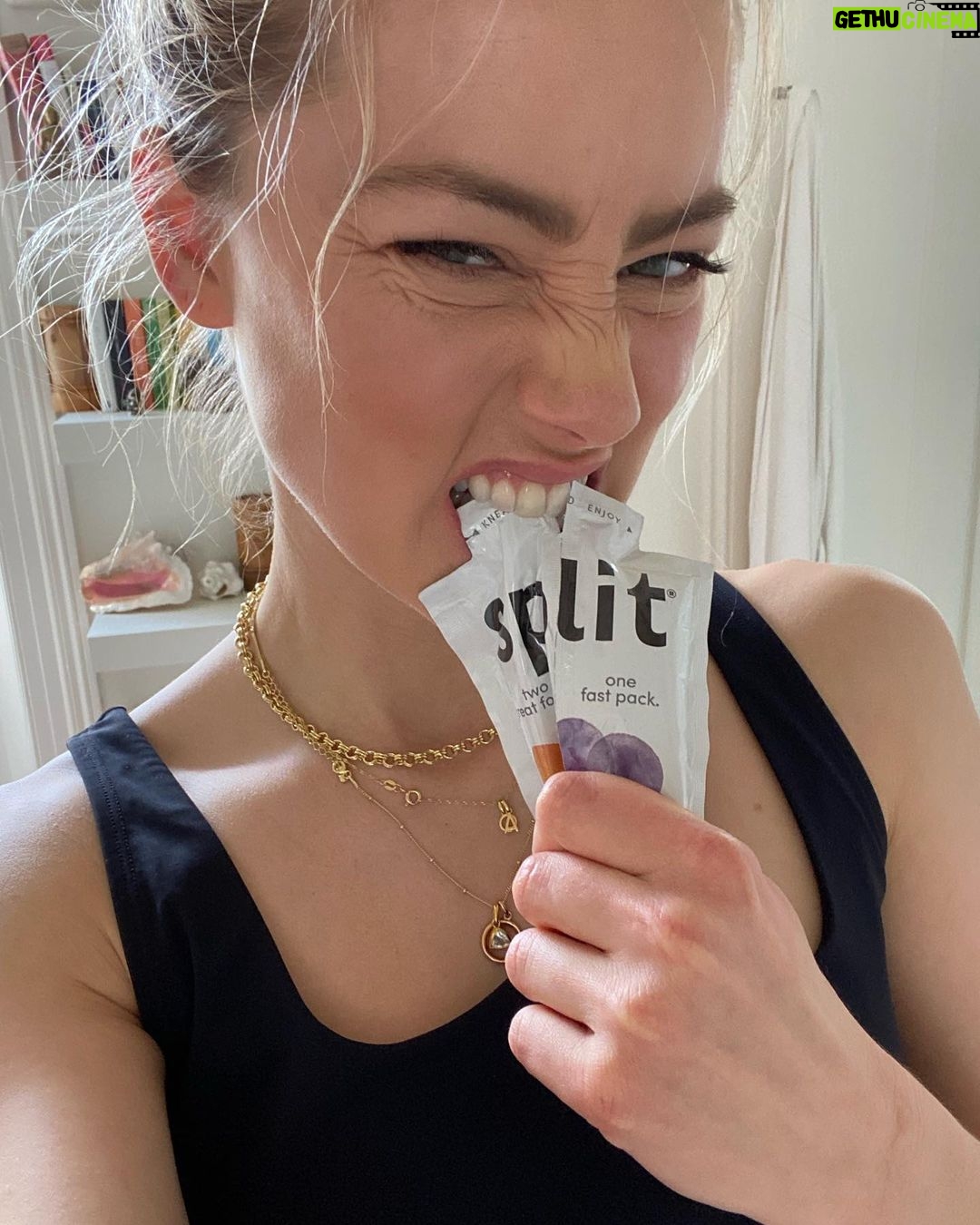 Amber Heard Instagram - That feeling when you finally find a snack that matches your personality 🥜🍇