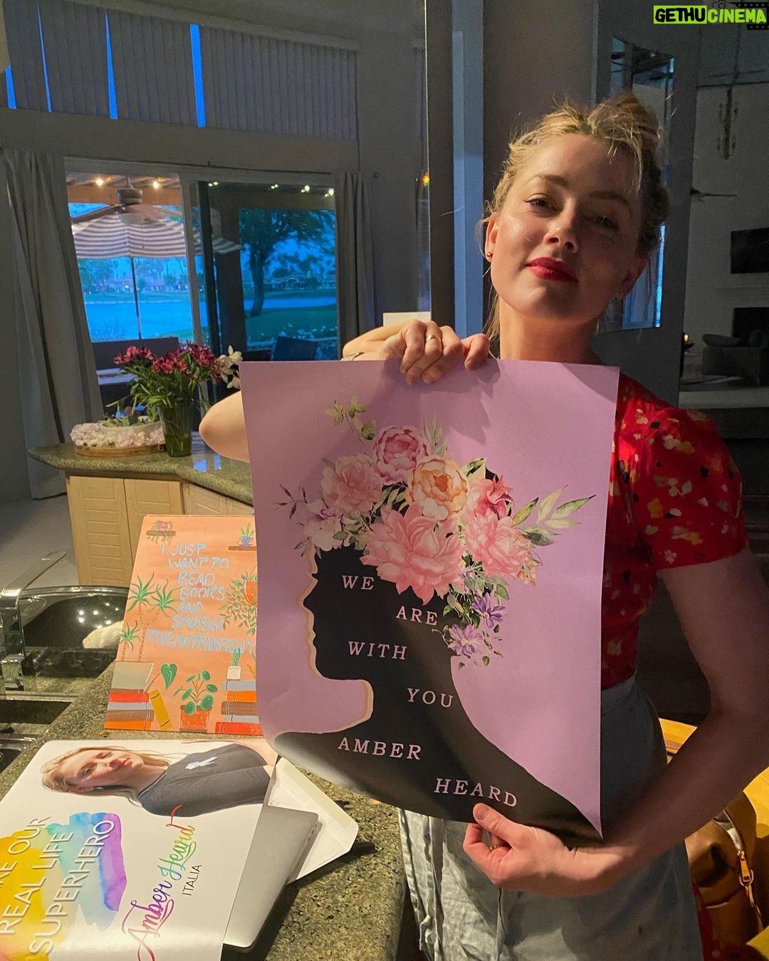 Amber Heard Instagram - Iām with you too. Thanks to all of you all around the world for your undying support. I see you. ššš