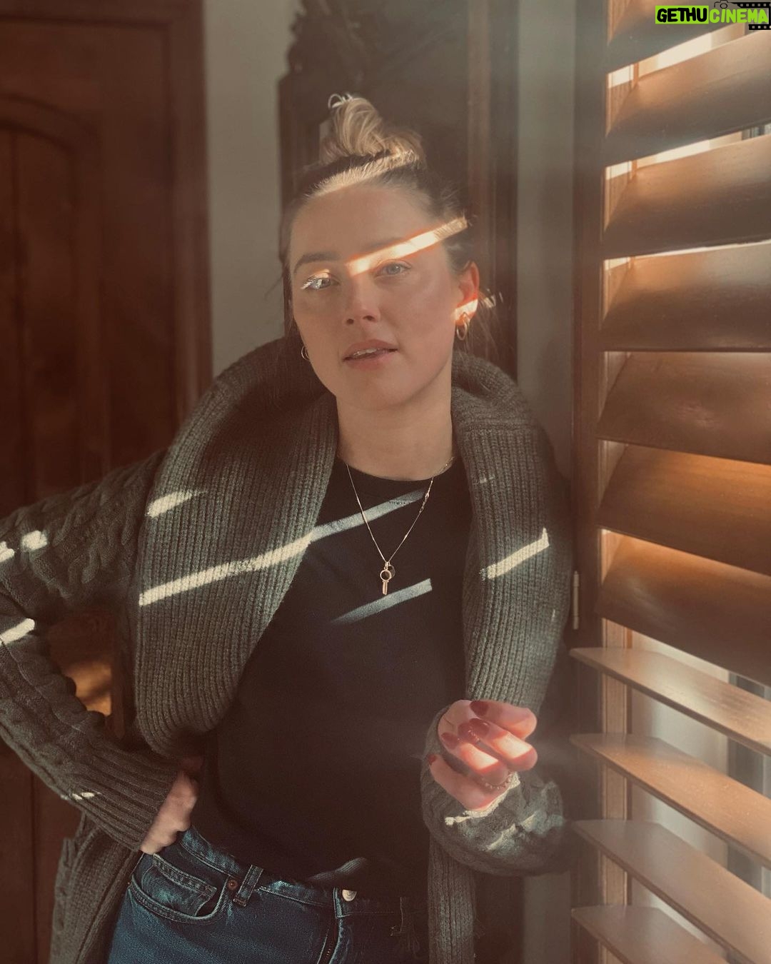 Amber Heard Instagram - It’s giving mom vibes