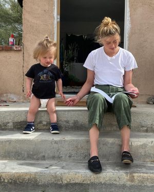 Amber Heard Instagram - Top knot twins.... enjoying a tiny bit of peace from the tiniesttt member of the family
