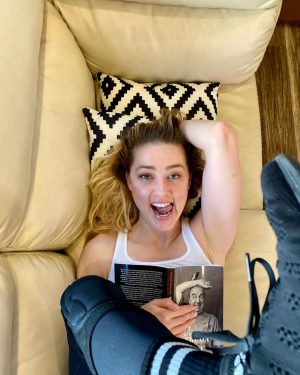 Amber Heard Instagram - Timeout with Pablo
