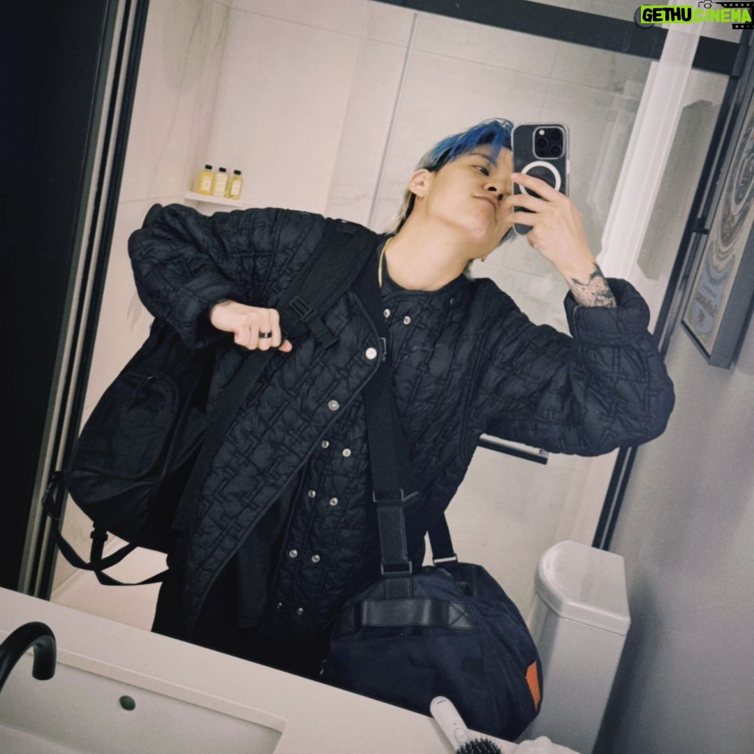 Amber Liu Instagram - SF, LA, SD its been a crazy weekend with you all! ๐งก๐ Thank you always for the vibes and the energy ๐ the team and i had a f***ing blast ๐๐ I know some of you have been with us all three days, TAKE NAPS AND HYDRATE!! CHICAGO, I WILL SEE YOU TOMORROW!! ๐ค