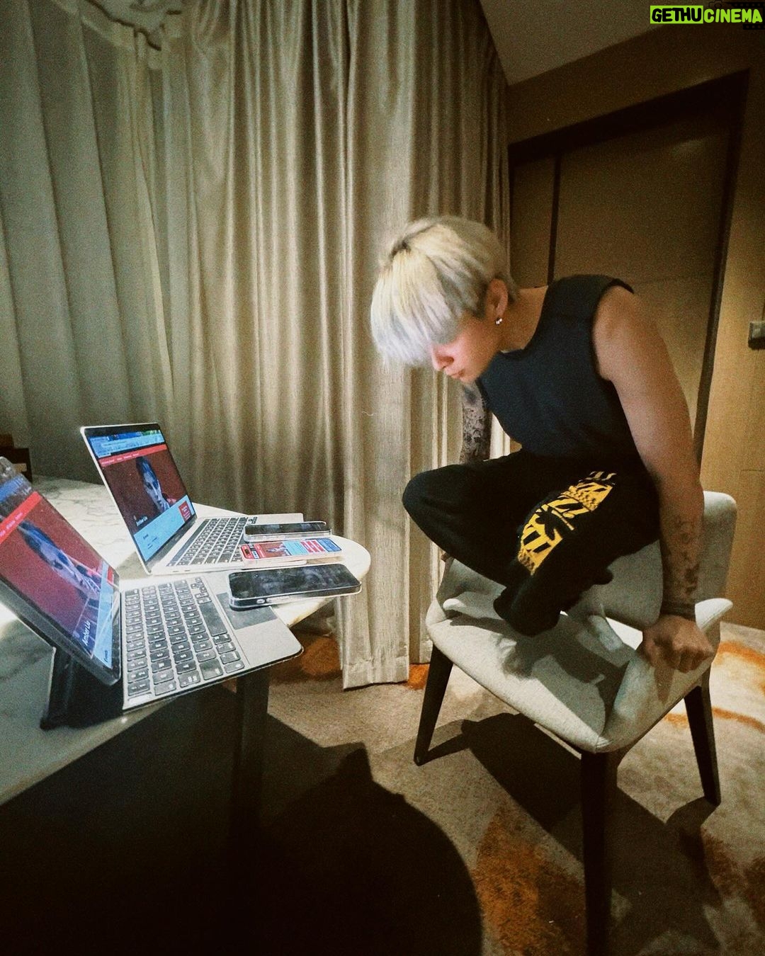 Amber Liu Instagram - Me: waiting for Amber Liu’s No More Sad Songs Tour pre-sales to open be like ⬇️ Pre-sale opens NOW!! 2PM to 11:59PM (China Standard Time) 7th Dec General-sale tomorrow: 2PM (China Standard Time) 8th Dec Pre-sale is available🎫LINK IN BIO #NoMoreSadSongsTour #NoMoreSadSongsTour2024