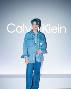 Amber Liu Instagram - ✌️ #mycalvins