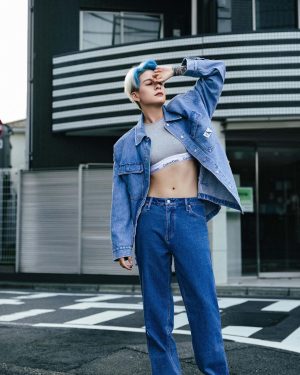 Amber Liu Instagram - ✌️ #mycalvins
