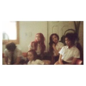 Amber Liu Instagram - Happy 14 years! I’ve been playing Sept 5, 2009 over and over in my head today. Thank you being with us throughout all of our adventures and watching us grow into the people we are today. 빅언니,강아지,썰,뚜떵이, 미유 사랑한다 💜