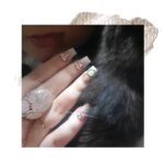 Amber Portwood Instagram - Quartz and Christmas 🎄 I hope you guys are having an amazing day! #christmasnails #nailsonig✨ #santababy #stayingwarm #stayingcozy #amberportwood