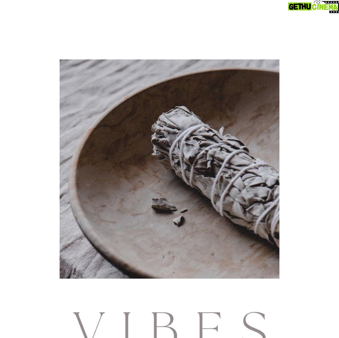Amber Portwood Instagram - Trying new and different things to help you navigate your feelings is important. Trying new things you can narrow down the best remedies for you. As always sending NOTHING but positive vibes. #smudging #burningsage #coping #stayingpositive #cleansing #purifying #spiritualtool #empoweryourself #changeyourmood #findwhatworks #mymentalhealthjourney #amberportwood #amberportwoodmtv