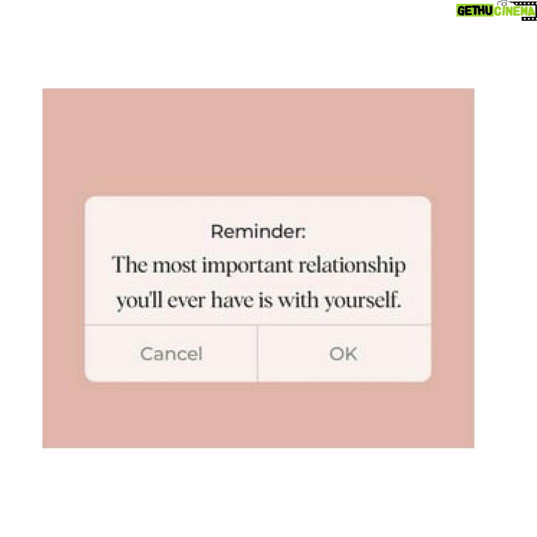 Amber Portwood Instagram - You have a notification 🔔….. I have to remind myself daily. #selflove #loveyou #sharethelove #reminder #vulnerability #importantmessage #postivevibesonly #movingforward #amberportwoodsmentalhealthjourney #amberportwoodmtv #amberportwoodteenmommtv