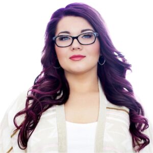 Amber Portwood Instagram - Thinking about bringing back the purple 💜 hair because it matches my book 📕 who’s read it yet?! What do you think??
.
.
.
.
.
#hairvibes #soyourecrazytoo #ordertoday #linkinbio #amberportwood
