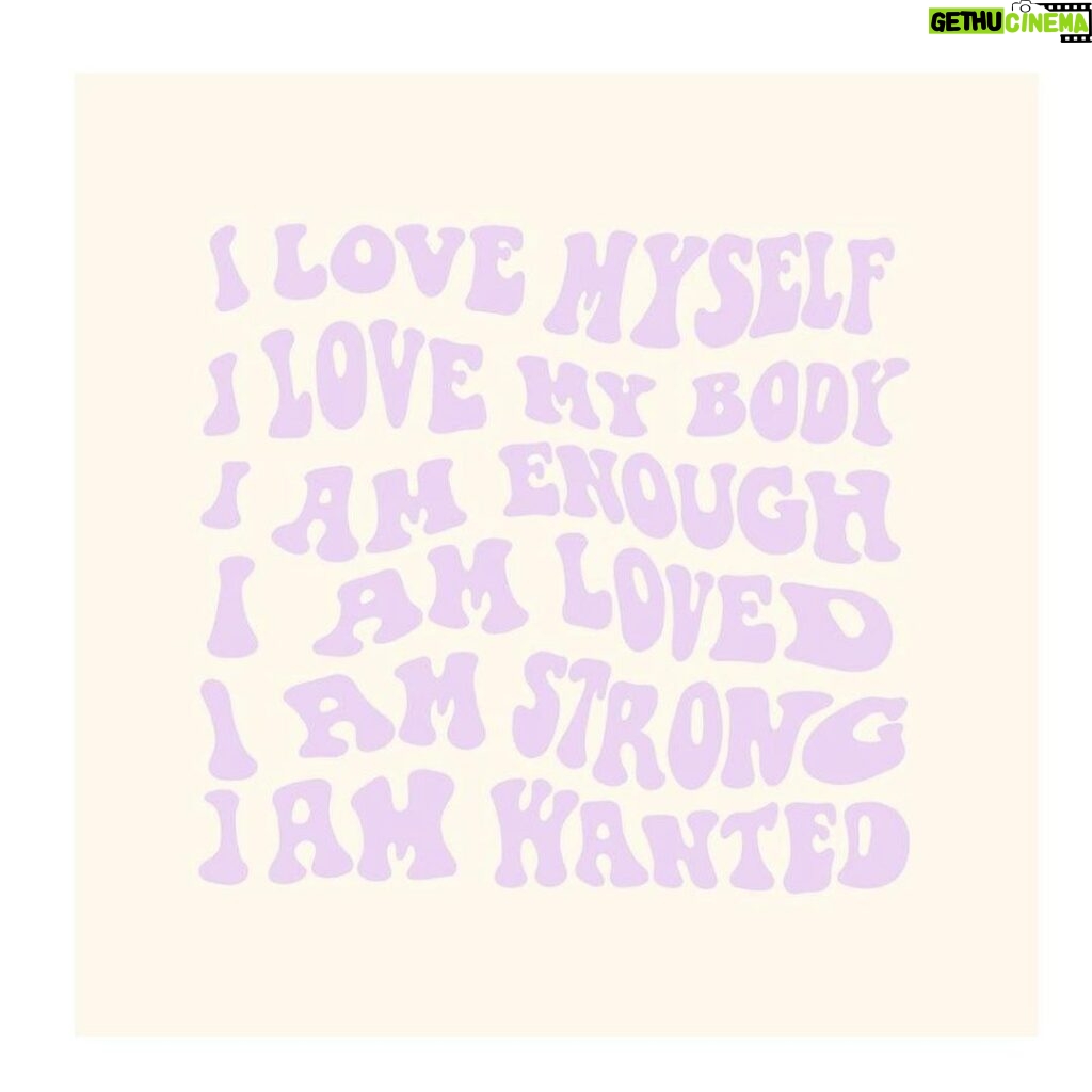 Amber Portwood Instagram - Happy Valentine’s Day loves 🌹I AM ENOUGH 💗And so are YOU 💫 love yourself today 💝 . . . . #iamenough #iappreciateme #loveyourself #yourebeautiful #amberportwood