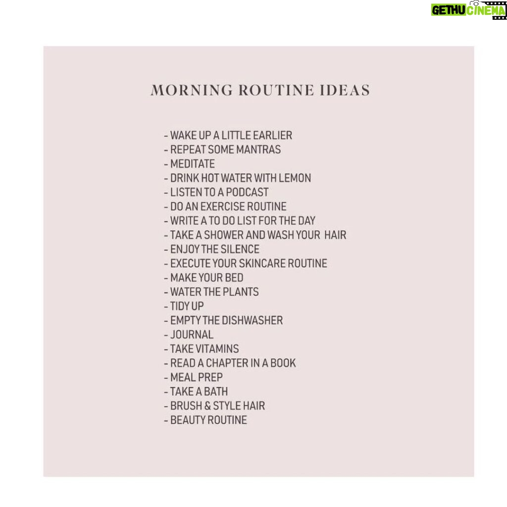 Amber Portwood Instagram - Sometimes its hard to stick with a routine 💛 I thought these were some good ideas to switch up your mornings and always get a little something done for yourself☀️ Happy Friday Loves 🌻 . . . . . #morningroutine #happyfriday #selfcare #loveyourself #amberportwood