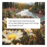 Amber Portwood Instagram - I hope you guys are having an amazing day. Today I took a walk and focused on the things around me. I love seeing a flower 🌺 bloom and see a squirrel running across the grass. Indianapolis, Indiana