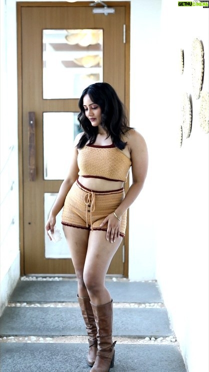 Amika Shail Instagram - What you noticed ? . . Outfit @nmore_mumbai Muah @makeupartistkeya1 Click @nikhilmorye1114530 . #Amikshail #yimmy #tayc #jaqlinefernandes #trend #viral #instagood