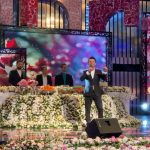 Amin Hayaei Instagram - عيد نوروز بر تمامى ايرانيان مبارك باد به اميد آنكه هر روزش آن روزى باشد كه آرزويش را داريد🎉🎊💐🎉🎊💐 ديوونه مى سازى / شعر و ملودى دانوش آهنگساز: مسعود جهانى مدير برنامه: روزبه معينى #roozbeh_moeini @roozbeh_moeini