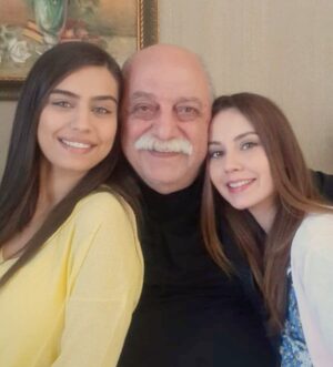 Amine Gülşe Instagram - Güzel kalpli Ümit abicim sende mi bizi bırakıp gittin😔 seni tanımış olmaktan çok mutluyum, nur içinde yat AMİN🙏🏼#aslavazgeçmem