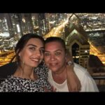 Amine Gülşe Instagram – Senle her şey daha keyifli, iyiki varsın anneeemmm😍🙏🏼❤️ #annekiz Shangri-La Dubai